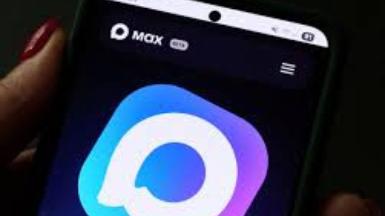Max messenger app russia smartphones intl